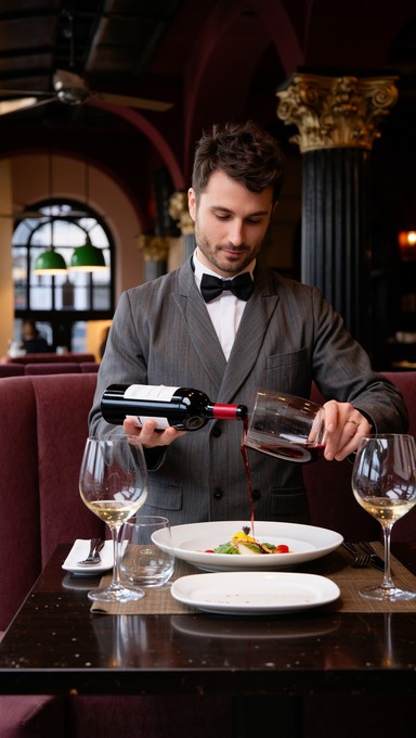 Professional Table Service Free Distinguished service professional Image - Waiter, Service ...