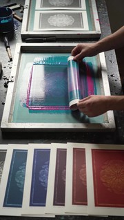 Screen Printing Process Color Example Free Screen Printing Process Image - Printmaking, Screenprinting ...