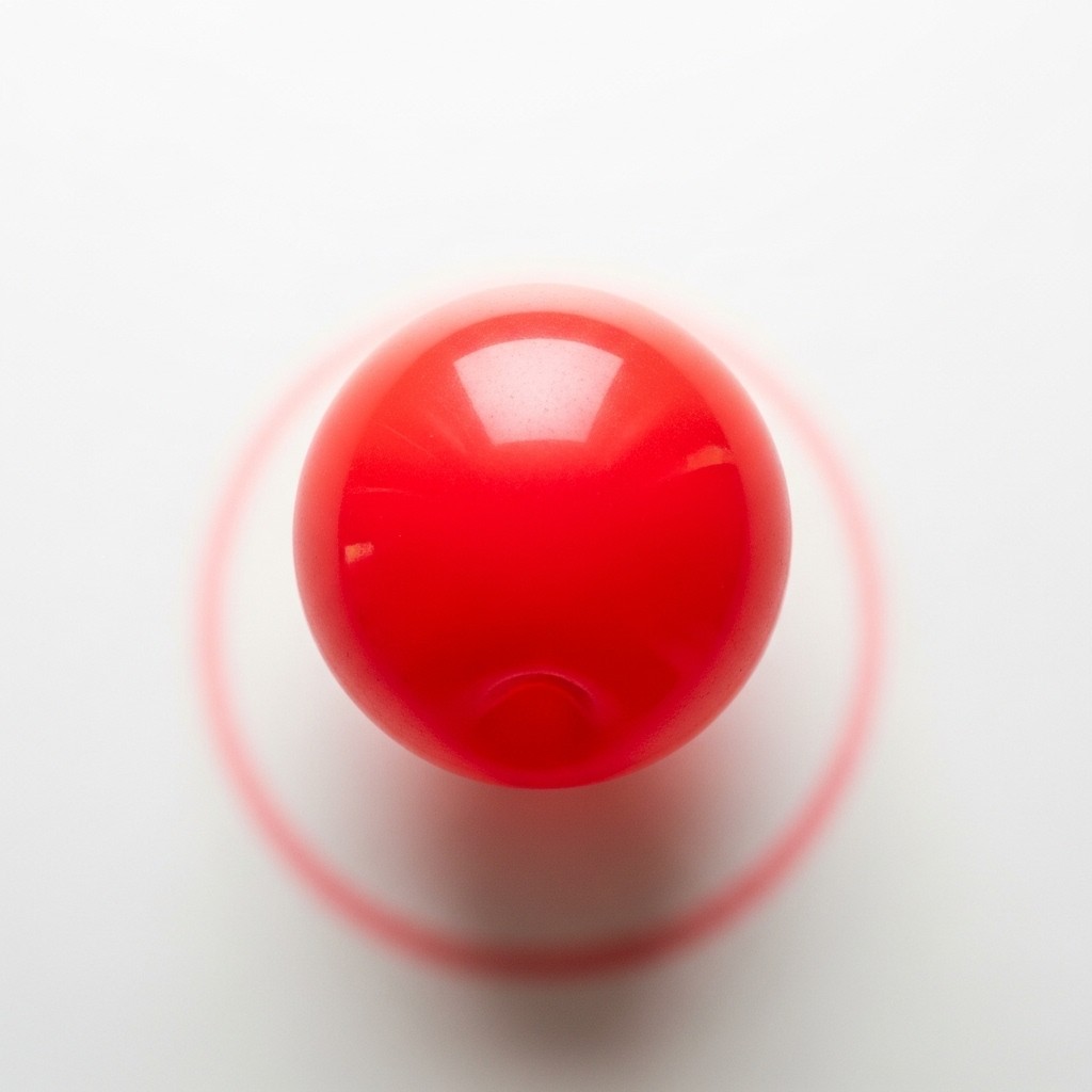 Red Setting Ball Free Suspended Red Ball Image - Red, Ball, Bounce | Download at StockCake