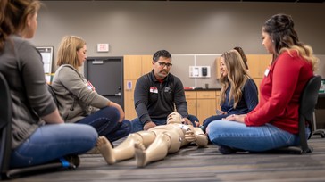 Cpr Classes Background Free CPR Training Session Image - Training, Cpr, Health | Download at ...