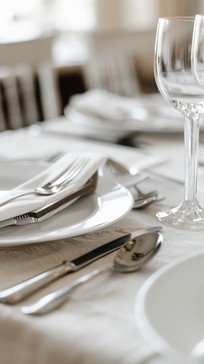 Nice Clean Set Table Free Elegant Table Setting Image - Table, Setting, Elegant | Download ...
