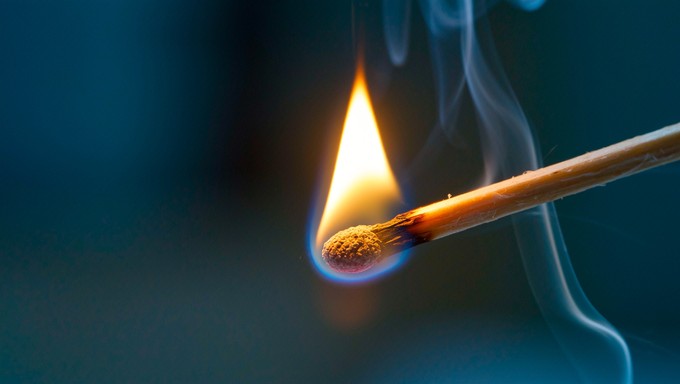 Free Flame Ignites Dramatically Image - Flame, Fire, Match | Download ...
