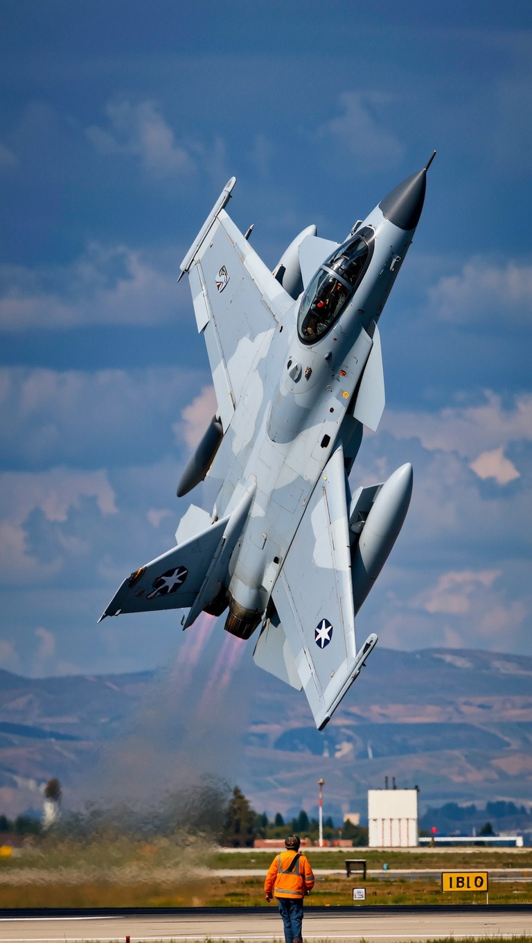 Jet Lift Off Free Fighter Jet Takeoff Image - Fighter, Jet, Aircraft | Download at ...
