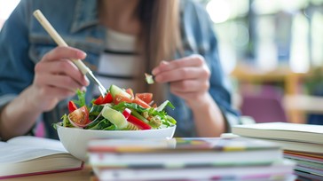 Free Healthy Salad Meal Image - Salad, Healthy, Eating | Download at ...