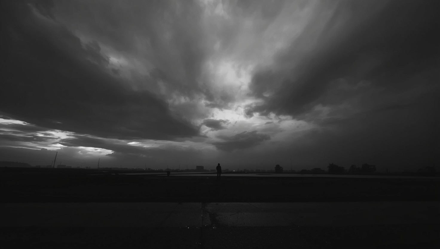 Free Brooding Storm Horizon Image - Moody, Dramatic, Minimal | Download ...