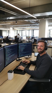 Free Programmer at work Image - Programmer, Office, Technology ...