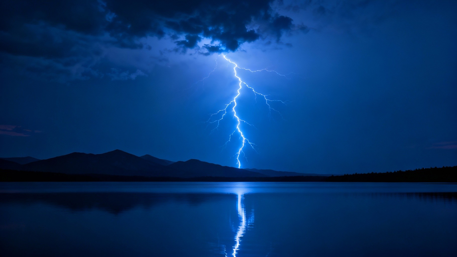 Free Lightning Strikes Water Image - Lightning, Storm, Thunder ...