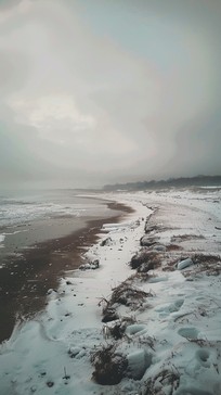 Free Snowy Beach Day Image - Winter, Beach, Snow | Download at StockCake