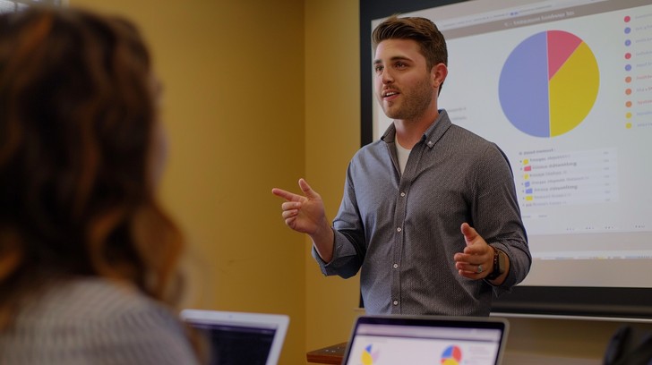 Free Business Presentation Training Image - Presentation, Business ...