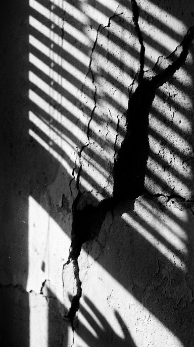Free Shadows Through Blinds Image - Shadows, Noir, Diagonal | Download ...
