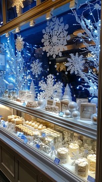 Winter Menu Display Free Winter Display Window Image - Winter, Window, Display | Download ...