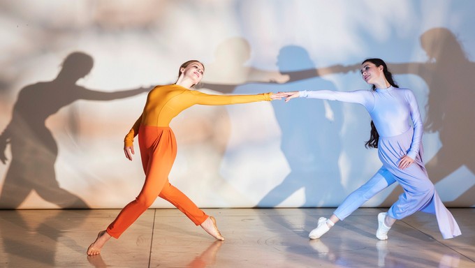 Free Color in Motion Image - Dance, Orange, Blue | Download at StockCake