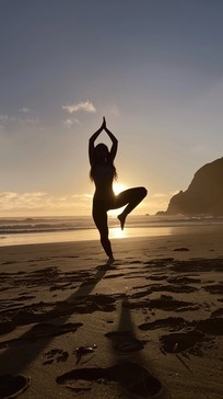 Free Sunset Yoga Pose Image - Sunset, Yoga, Beach | Download at StockCake