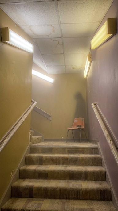 Free Endless Amber Stairwell Image - Stairwell, Liminal, Dreamcore ...