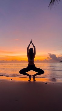 Free Sunset Yoga Pose Image - Sunset, Yoga, Beach | Download at StockCake