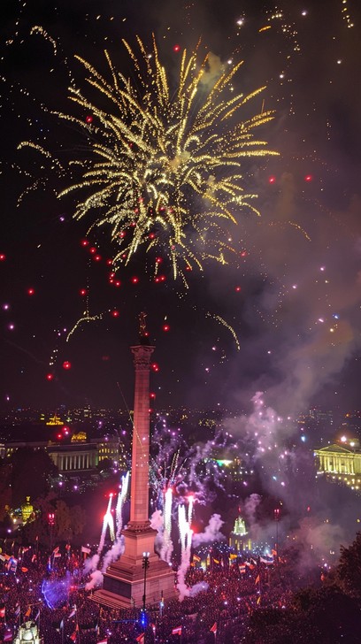 Free Festive Fireworks Display Image - Fireworks, Monument, Night ...