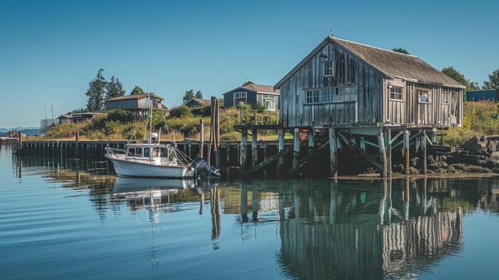 Rustic Waterfront Free Rustic waterfront buildings Image - Waterfront, Buildings, Rustic ...